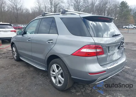 2014 Mercedes-Benz Ml 350 4Matic z USA, uszkodzony, nr VIN 4JGDA5HBXEA369737